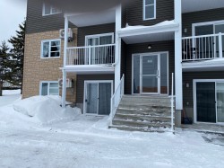 1-460 Av. Québec  Rouyn-Noranda, QC J9X 0B1