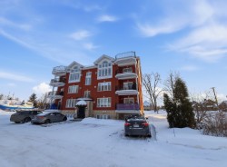 273 Rue du Bord-de-l'Eau  Sorel-Tracy, QC J3P 7Z8