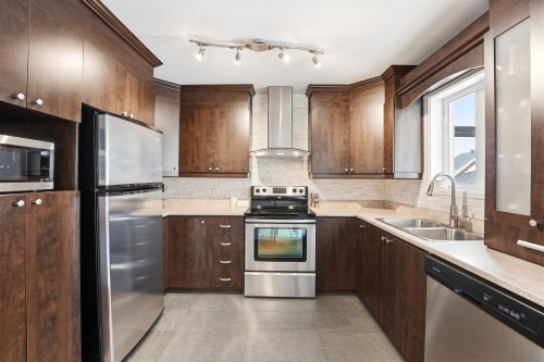Cuisine - 1114 Rue Jolicoeur, L'Assomption, QC - Indoor Photo Showing Kitchen With Double Sink