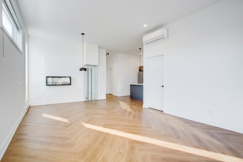 158 Rue d'Émeraude , Candiac, QC J5R 0S1 4