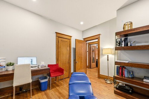 Office - 921 Boul. St-Joseph E., Montréal (Le Plateau-Mont-Royal), QC - Indoor Photo Showing Office