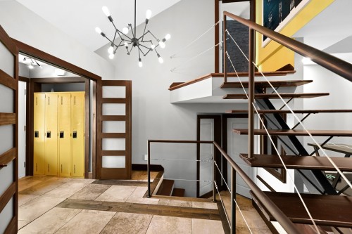 Hall d'entrée/Vestibule - 504 Rue Larose, Saint-Césaire, QC - Indoor Photo Showing Other Room