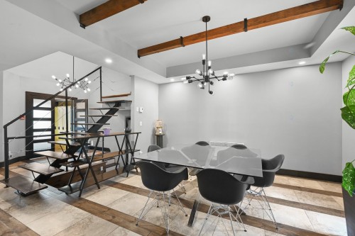 Salle à manger - 504 Rue Larose, Saint-Césaire, QC - Indoor Photo Showing Dining Room