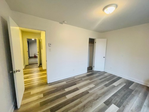 Chambre à coucher - 1-4830 Av. Barclay, Montréal (Côte-Des-Neiges/Notre-Dame-De-Grâce), QC - Indoor Photo Showing Other Room