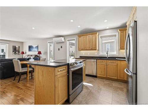 28 Aimé St, Dieppe, NB 