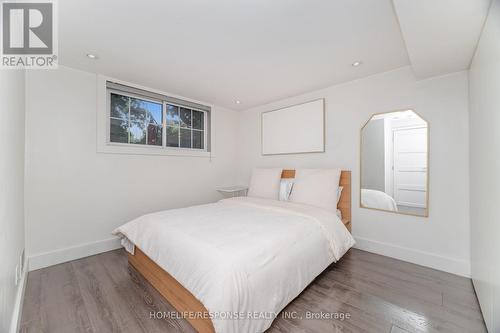 5011 Spruce Avenue, Burlington, ON - Indoor Photo Showing Bedroom