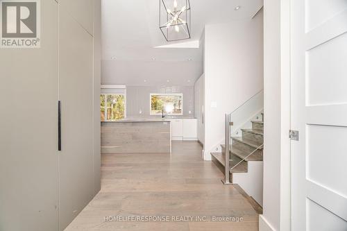 5011 Spruce Avenue, Burlington, ON - Indoor Photo Showing Other Room