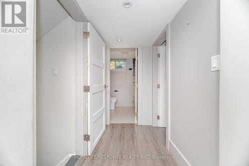 5011 Spruce Avenue, Burlington, ON - Indoor Photo Showing Other Room