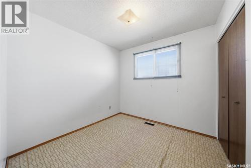 224 Waterloo Crescent, Saskatoon, SK - Indoor Photo Showing Other Room