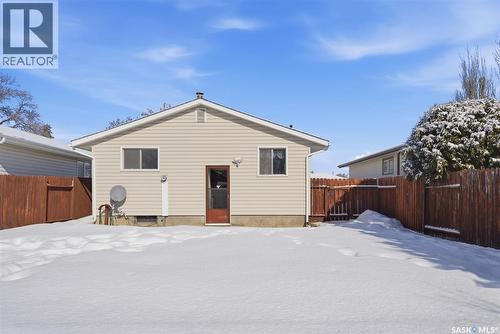 224 Waterloo Crescent, Saskatoon, SK - Outdoor With Exterior