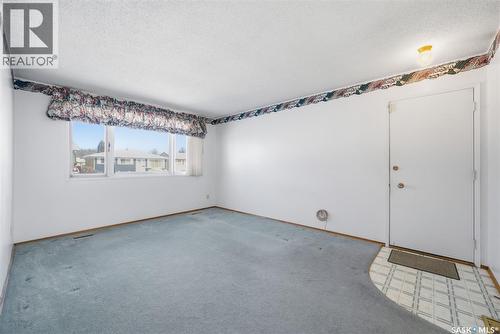 224 Waterloo Crescent, Saskatoon, SK - Indoor