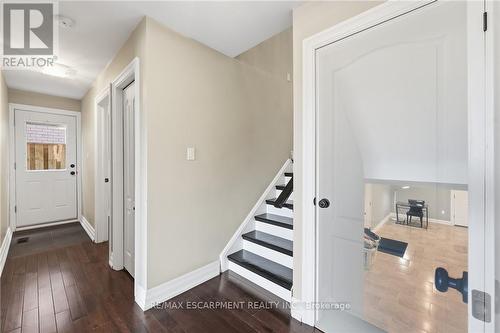 14 Atkins Drive, Hamilton, ON - Indoor Photo Showing Other Room