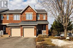 542 REMNOR AVENUE  Ottawa, ON K2T 0A5