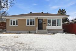 1106 CHECKERS ROAD Ottawa, ON K2C 2S4