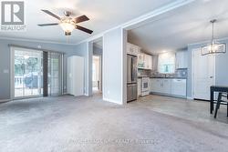 Open plan living making it easy to move around. - 