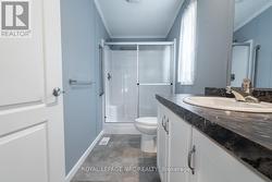 Primary bdrm ensuite-lots of storage. - 