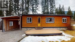 4826 PURCELL Avenue  Edgewater, BC V0A 1E0