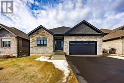 135 GIBBONS Street  Waterford, ON N0E 1Y0