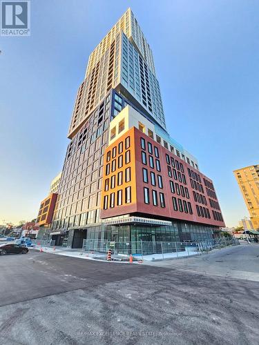 1202 - 39 MARY STREET  Barrie, ON L4N 1S9