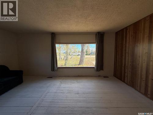 108 2Nd Avenue S, Macrorie, SK - Indoor Photo Showing Other Room