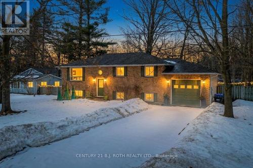 3861 EAST STREET E  Innisfil, ON L9S 2L9