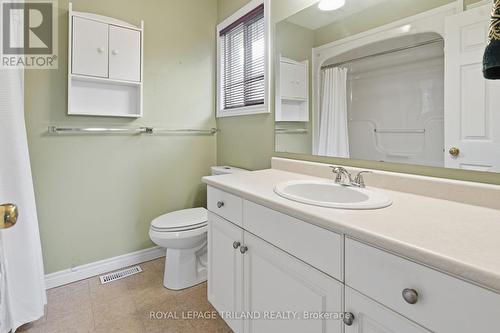 10 - 20 Windemere Place, St. Thomas, ON - Indoor Photo Showing Bathroom