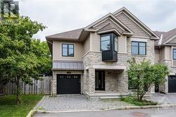 144 MONTAUK  Ottawa, ON K2C 2B4