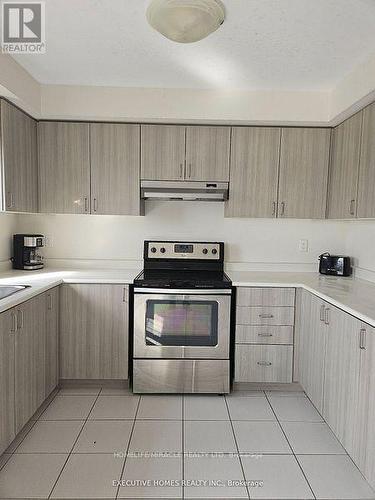 2474 Bromus Path, Oshawa, ON 