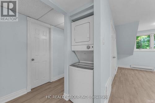 59 Elderberry Trail, Aurora, ON - Indoor Photo Showing Laundry Room