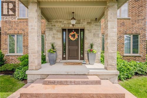 23 Highgrove Court, Cambridge, ON - Outdoor