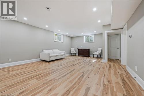 23 Highgrove Court, Cambridge, ON - Indoor