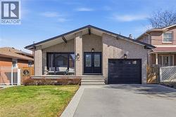 14 ATKINS Drive  Hamilton, ON L9C 6S1