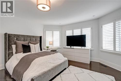234 Brookfield Avenue, Burlington, ON - Indoor Photo Showing Bedroom