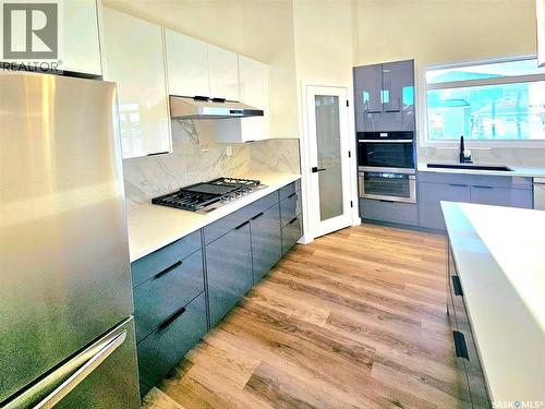 310 Flynn Manor, Saskatoon, SK - Indoor Photo Showing Kitchen With Upgraded Kitchen