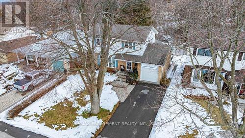 19 Chateau Court, Hamilton, ON - Outdoor