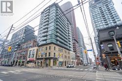 1606 - 39 SHERBOURNE STREET  Toronto, ON M5A 0L8