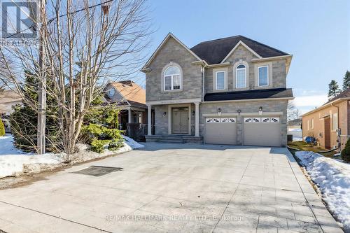 69 B ELM GROVE AVENUE  Richmond Hill, ON L4E 2V4