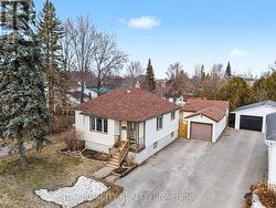 11 CALDWELL STREET  Carleton Place, ON K7C 3A7