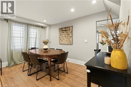 74 Belmont Avenue, Hamilton, ON - Indoor Photo Showing Dining Room