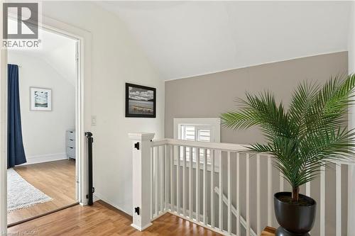 74 Belmont Avenue, Hamilton, ON - Indoor Photo Showing Other Room