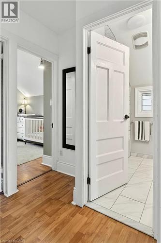 74 Belmont Avenue, Hamilton, ON - Indoor Photo Showing Other Room