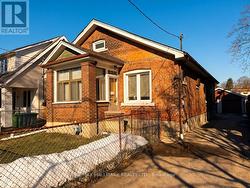 51 ALTON AVENUE  Toronto, ON M4L 2M3