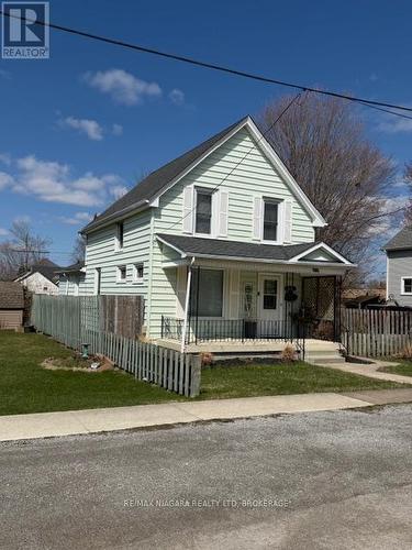 9 BEECH STREET  Port Colborne (Main Street), ON L3K 3N7