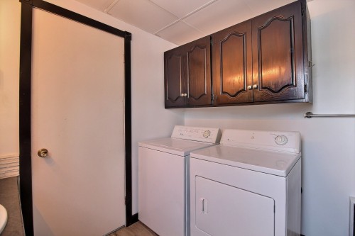 Salle de bains - 18 Rue Roger, Saint-Éphrem-De-Beauce, QC - Indoor Photo Showing Laundry Room