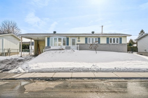 600 Rue de la Neuve-France  Saint-Jean-Sur-Richelieu, QC J3B 1B1