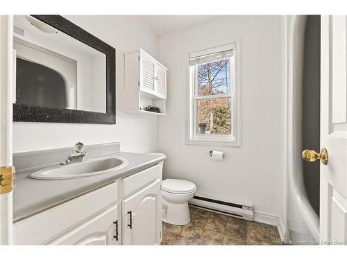 350 Vanier St, Dieppe, NB 