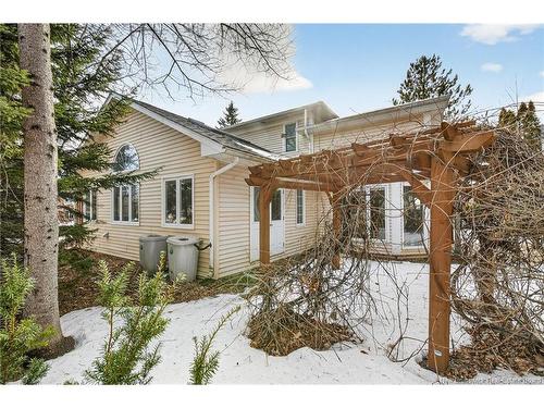 350 Vanier St, Dieppe, NB 