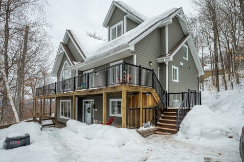 Front of Structure - A-12 Ch. Des Tilleuls, Saint-Sauveur, QC - Outdoor