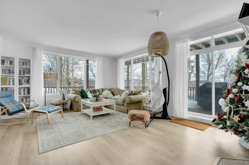 Living Room - A-12 Ch. Des Tilleuls, Saint-Sauveur, QC - Indoor Photo Showing Living Room