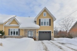 1164 Rue du Clos-du-Petit-Mont  Prévost, QC J0R 1T0